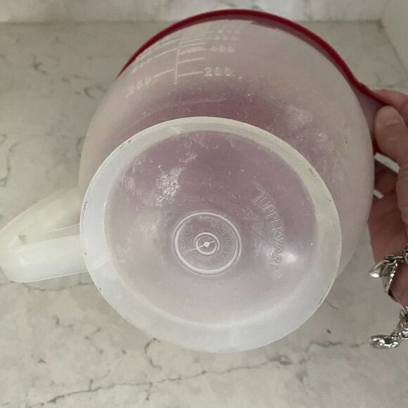 Tupperware Classic Mix-N-Store Measuring Pitcher Set with Red Lid - 1 & 2 Qt. - Picture 9 of 11